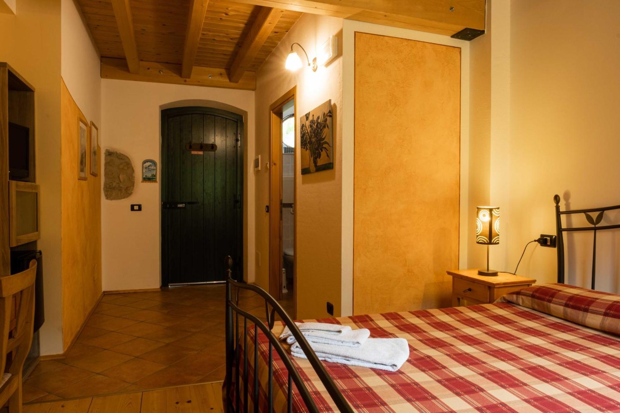 Agriturismo Revena Brentino Belluno Exterior foto